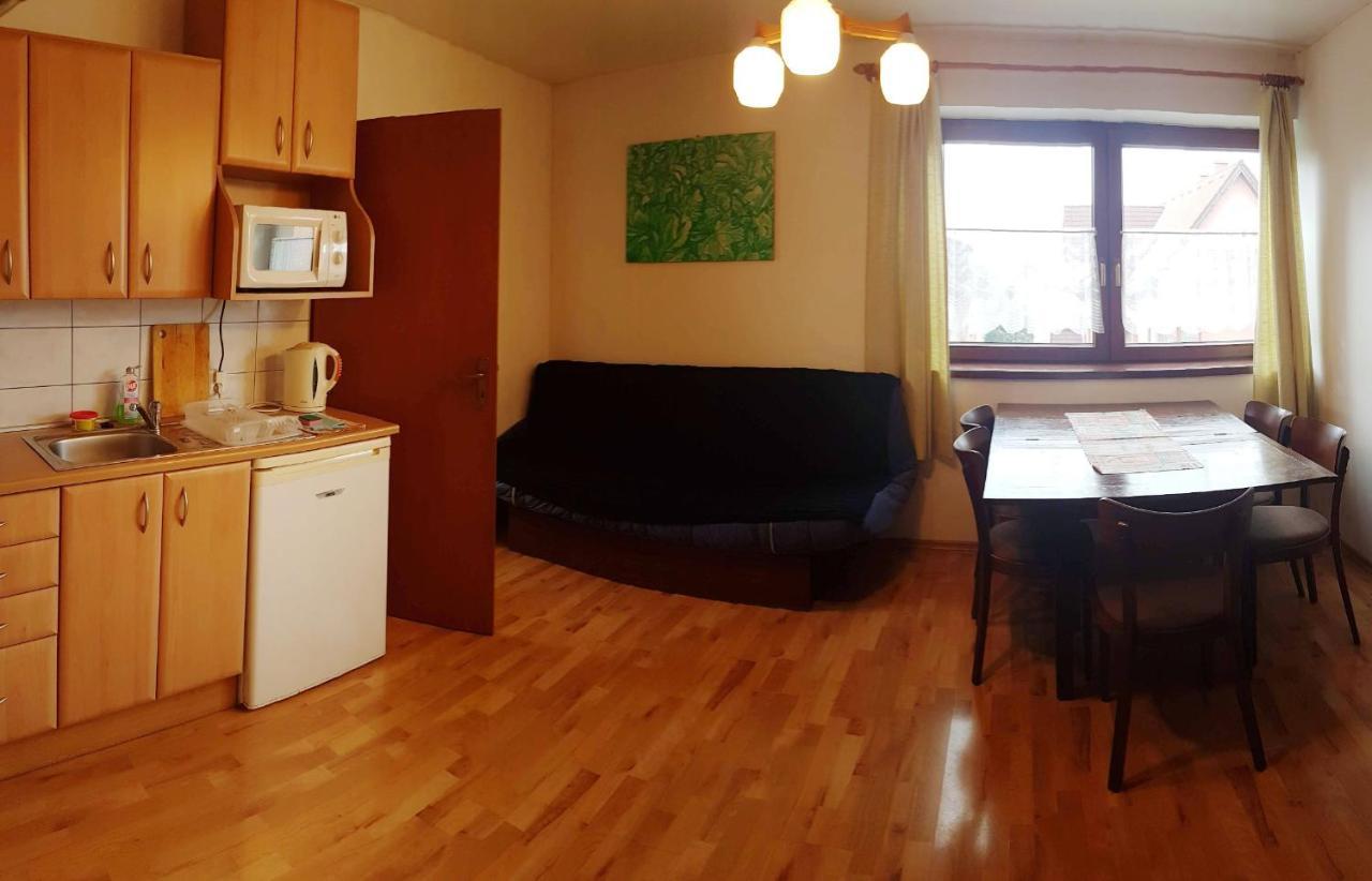 Apartments Iris Липтовски-Микулаш Экстерьер фото